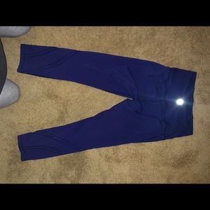 Lululemon leggings size 4